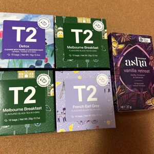 紅茶　ティーバッグ　T2 TWINNINGS