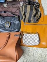 1円〜 美品有☆ ブランドバッグ まとめ 財布 セット GUCCI PRADA オールドコーチ HIROFU バーバリー FENDI ミュウミュウ等 ハイブランド _画像3