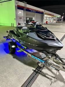 美艇 2022 SEADOO RXT-X300RS シードゥー トリプルブラック 黒 アワー45h メンテナンス済