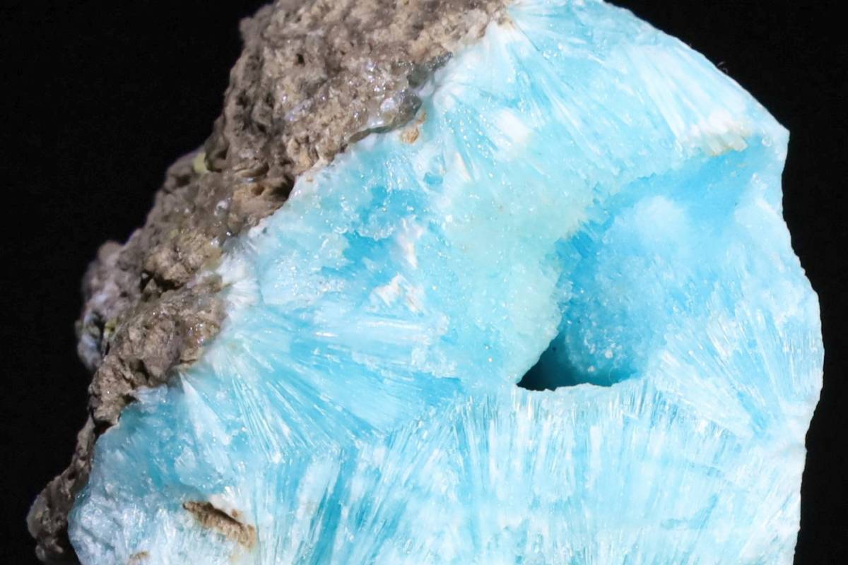 ヤフオク! アラゴナイト岩石、鉱物 科学、自然の落札相場