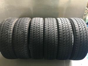 A991 送料無料 中古タイヤ 215/70R17.5 118/116L LT★冬タイヤ6本★