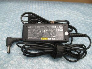 Fujitsu FMV AC ADAPTER ADP-40PH AD (20 В ~ 2А)