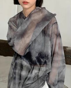 タイダイ柄シアーカットソー　男女兼用　透け感　重ね着　韓国ファッション　トレンド　シースルー