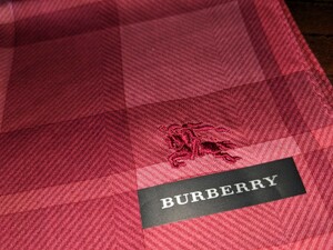 ライセンス切入手困難★BURBERRY/バーバリー〜ハンカチ(49x50cm)