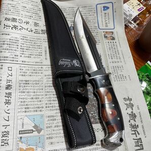 ナイフ 未使用品 美品 アウトドア 釣りに