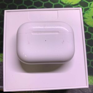 Apple AirPods Pro 第2世代　充電ケース エアーポッズ 充電器 イヤホン イヤフォン アップルワイヤレスイヤホン