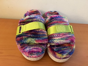 新品　UGG　アグ　Fluffita Pixelateスリッパ　US7 24cm