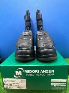 ○J8071 未使用　MIDORI ANZEN 安全靴　PRM235 26cm ○