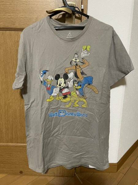 古着屋購入！Walt Disney World(ディズニーワールド)Hanesボディー　プリントTシャツ