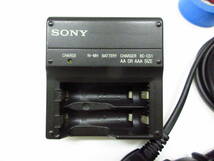 送料520円より 比較的綺麗 SONY ソニー BC-CS1 充電器 PESマーク付き ニッケル水素電池 単3 単4 バッテリーチャージャー 電源コード _画像2