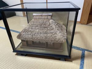 手作り 日本製 茅葺き屋根 茅葺 模型 完成品 ミニチュア ジオラマ 情景 精密 精巧 日本家屋 古民家 置物 飾り物