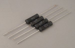4個 DALE RS-5 5W 2.4kΩ 巻線型抵抗 