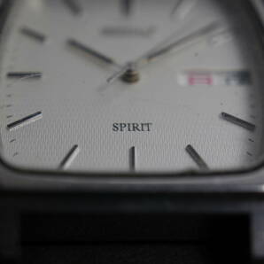 セイコー SEIKO スピリット SPIRIT クォーツ 3針 デイデイト 7N43-5040 男性用 メンズ 腕時計 稼働品 日本製 W82 稼働品の画像4