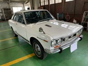 旧車　日産ブルーバード　1800SSSクーペ　KH510