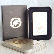 1111円～ ZIPPO 美品 未使用 HUNTING WORLD ハンティングワールド 97年製 ジッポ ジッポー オイルライター USA SILVER Color 箱有り _画像1