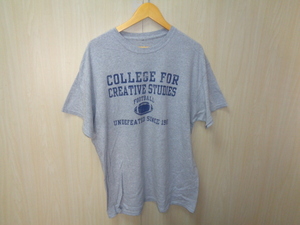 373◆CCS Undefeated Oxford Tシャツ◆杢グレー college for creative studies foot ball 輸入古着 US古着 ゆうパケット発送 5J