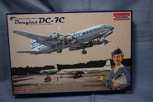 ■稀少1/144　RODEN ダグラスDC-7C パンナム 初期塗装 PAN AMERICAN WORLD AIRWAYS Douglas