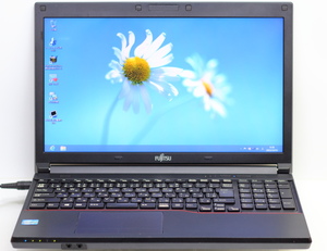 富士通 LIFEBOOK A573/GX/クワッドコア Core i7-3630QM(2.40GHz)/8GBメモリ/HDD320GB/15.6TFT/Windows8 Pro 64ビット #1001