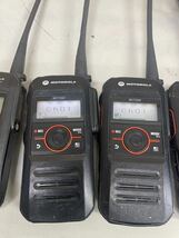 N470/5台セット　MOTOROLA モトローラ トランシーバー MiT7000 簡易無線 バテッリー　MLB-701 急速充電器　MCD-71/ PA-47_画像4