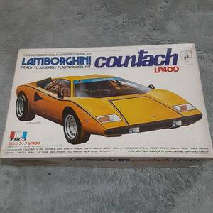 絶版 [ナカムラ] 1/24 ランボルギーニ カウンタック LP400 イエローボディ モーターライズ 未開封 LAMBORGHINI COUNTACH