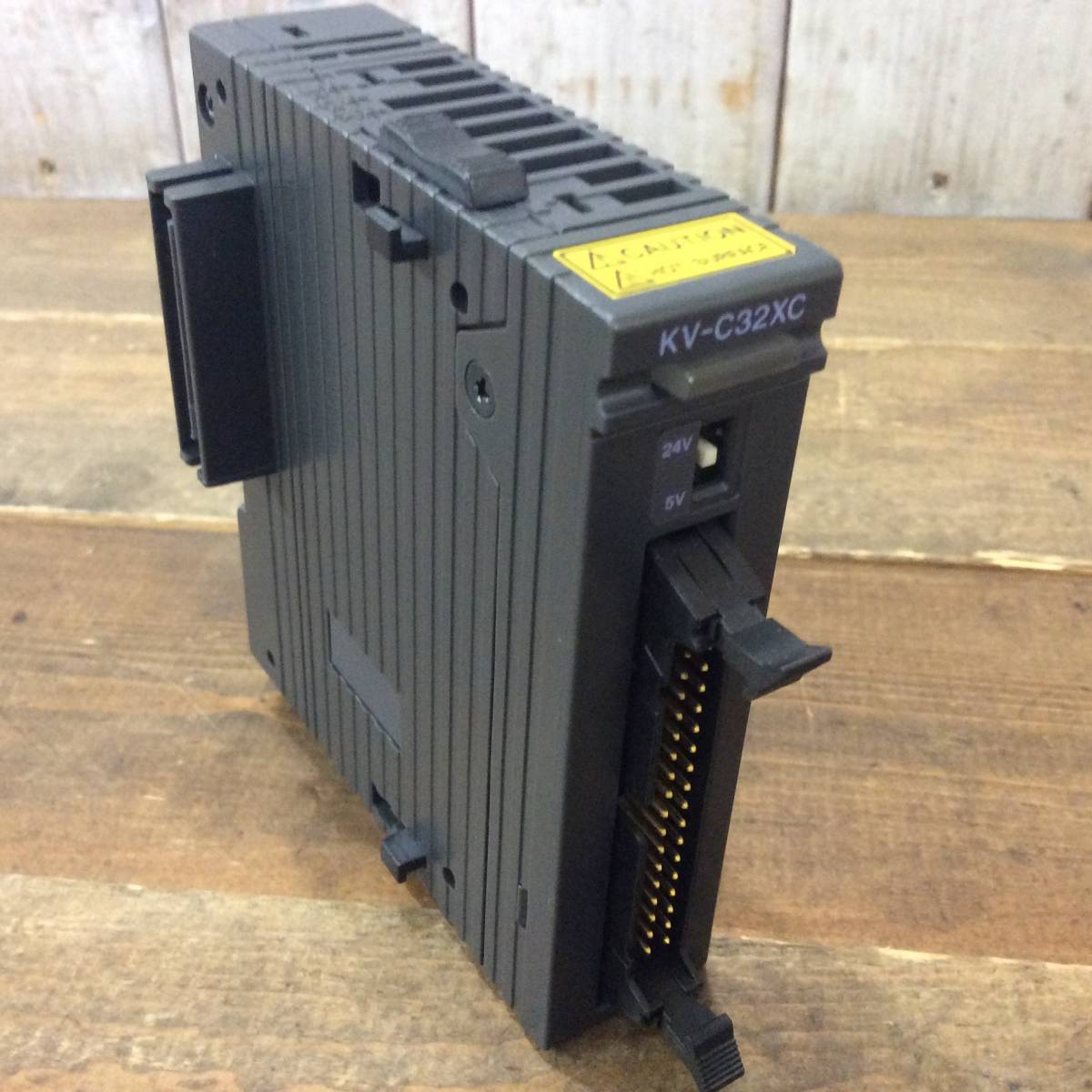 KV-C32XCの値段と価格推移は?|3件の売買データからKV-C32XCの価値が