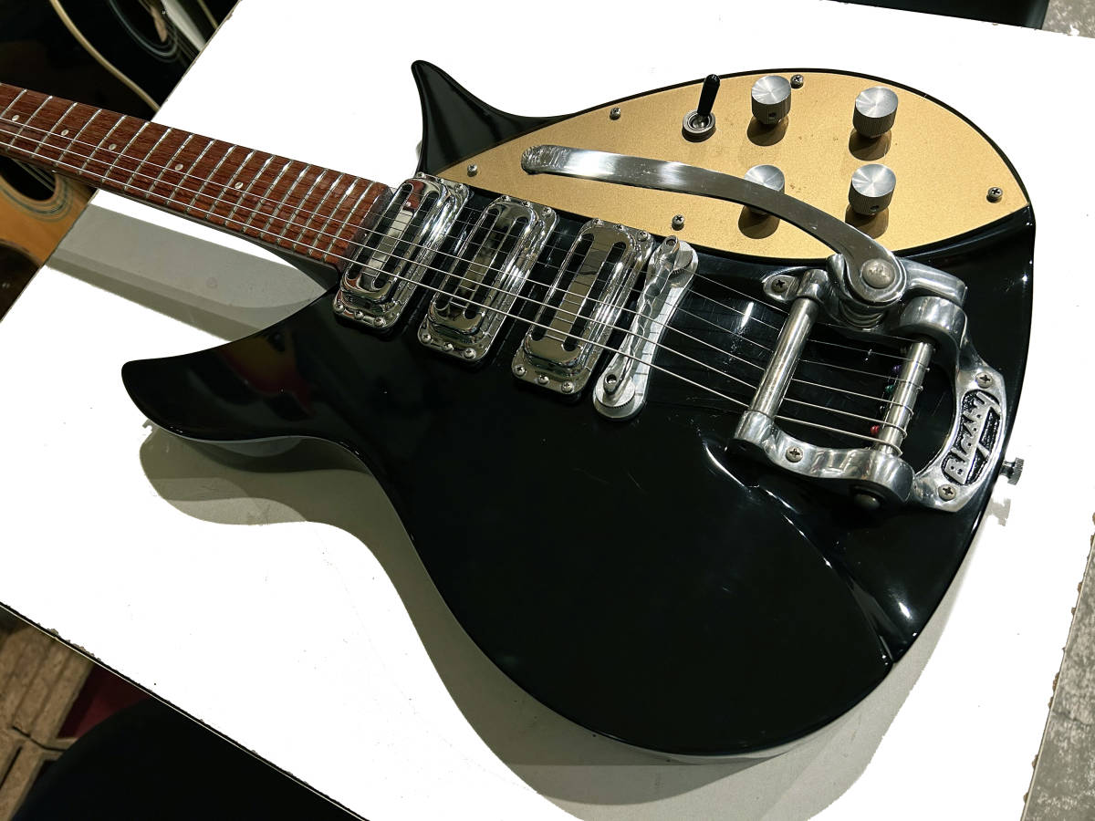 Rickenbacker リッケンバッカーの値段と価格推移は？｜39件の売買