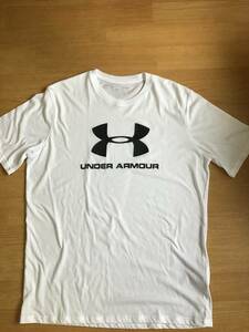 【新品・貴重サイズ】　◆UNDER　ARMOUR◆　アンダーアーマー　 　半袖Tシャツ（X L)　★即売れ品！お買い得品！★