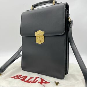 1円【美品・希少】BALLY バリー メンズ 縦型 ビジネスバッグ ブリーフケース 2way ロゴ 金具 レザー　革 ブラック 黒　A4収納可