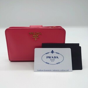 PRADA プラダ 1M1225 サフィアーノ メタル レザー レディース 2つ折り 折り畳み財布 L字ファスナー ホック ピンク ブランド ロゴ tp-23x865