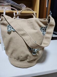 ルートート(ROOTOTE) トートバッグ(花柄)