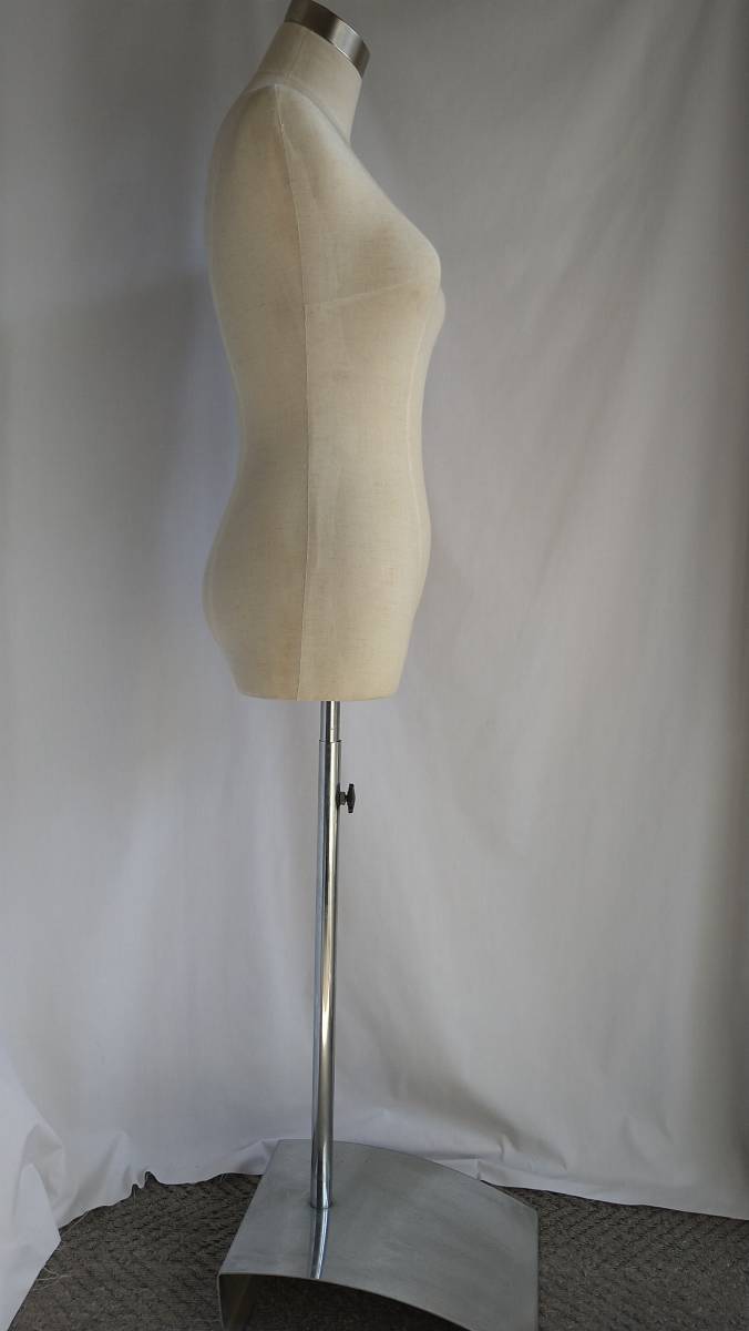 新品】等身大 マネキン 女性 身長175cm カツラ&スタンド付き フリマ