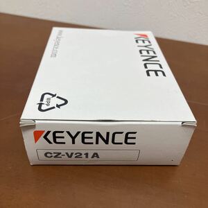 KEYENCE キーエンス　光電センサ デジタルR・G・Bセンサ 型式一覧 アンプユニット 親機 NPN CZ-V21A 　①