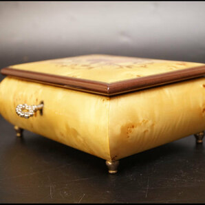1316-リュージュ◆オルゴール Edelweiss 鍵付 小物入れ 宝石箱 ジュエリーボックス REAUGEの画像4