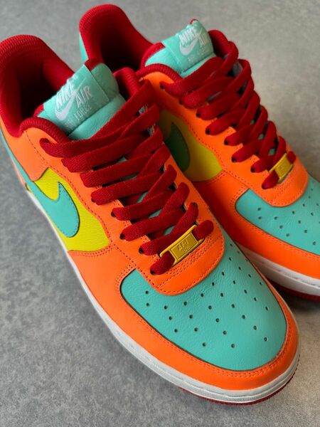 NIKE AIR FORCE 1 ナイキエアーフォース1