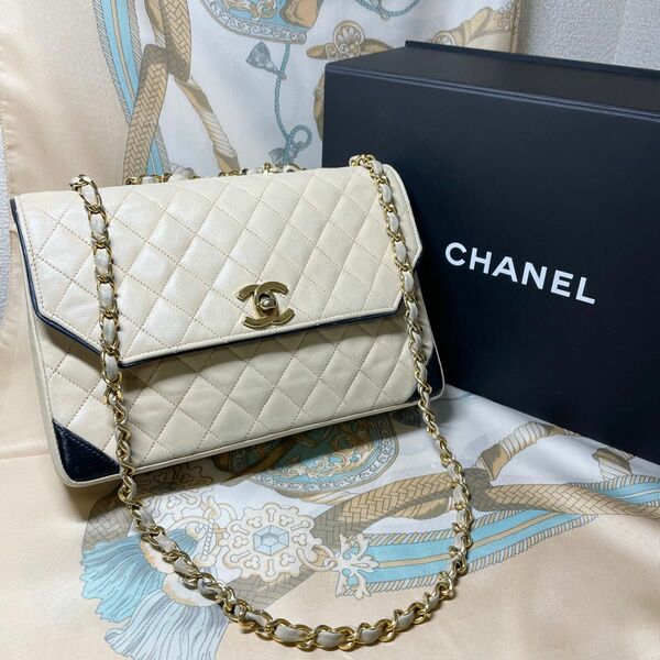 シャネル CHANEL マトラッセ ココマーク ダブルフラップ ショルダーバッグ