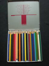 ◆ レトロ　 色鉛筆　24色セット　ケース入り_画像1