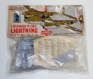 ○AIRFIXエアフィックス／ ロッキード P-38J ライトニング (1/72) タイプ２バッグ