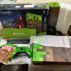 XBOX ONE S 本体 マインクラフト限定版 / Minecraft 新品同様 完品 送料無料 同梱可