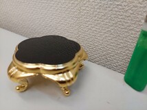 梅型香盤　金メッキ　天板黒　樹脂製　廃盤品　香炉用　二寸五分　７ｃｍ　在庫整理　デッドストック　アウトレット　お内仏　仏前　供養_画像7