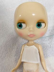 素体　ハローアゲインジュニームニーキューティー　本体　blythe ネオブライス　Neoblythe ブライス 頭皮無し　タカラトミー