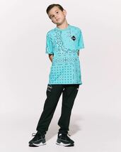 【新品未使用】 23SS 新品 FCRB KIDS f.c real bristol エフシーレアルブリストル SOPH WHOLE PATTERN PRE MATCH TOP Tシャツ ライトブルー_画像2