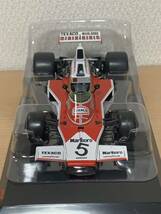 マルボロタバコ仕様 ディアゴスティーニ ビッグスケールF1コレクションNo.17 1/24 マクラーレン M23 エマーソン・フィッティパルディ_画像4