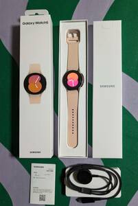 SAMSUNG Galaxy Watch5 40mm SM-R900NZDABRI Pink Gold 交換用バンド1点付き