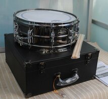 ☆綺麗【 ヤマハ / YAMAHA スネアドラム YSS1455SG Steve Gadd Signature Snare Drum 14×5.5 】専用ハードケース付 N08222_画像3