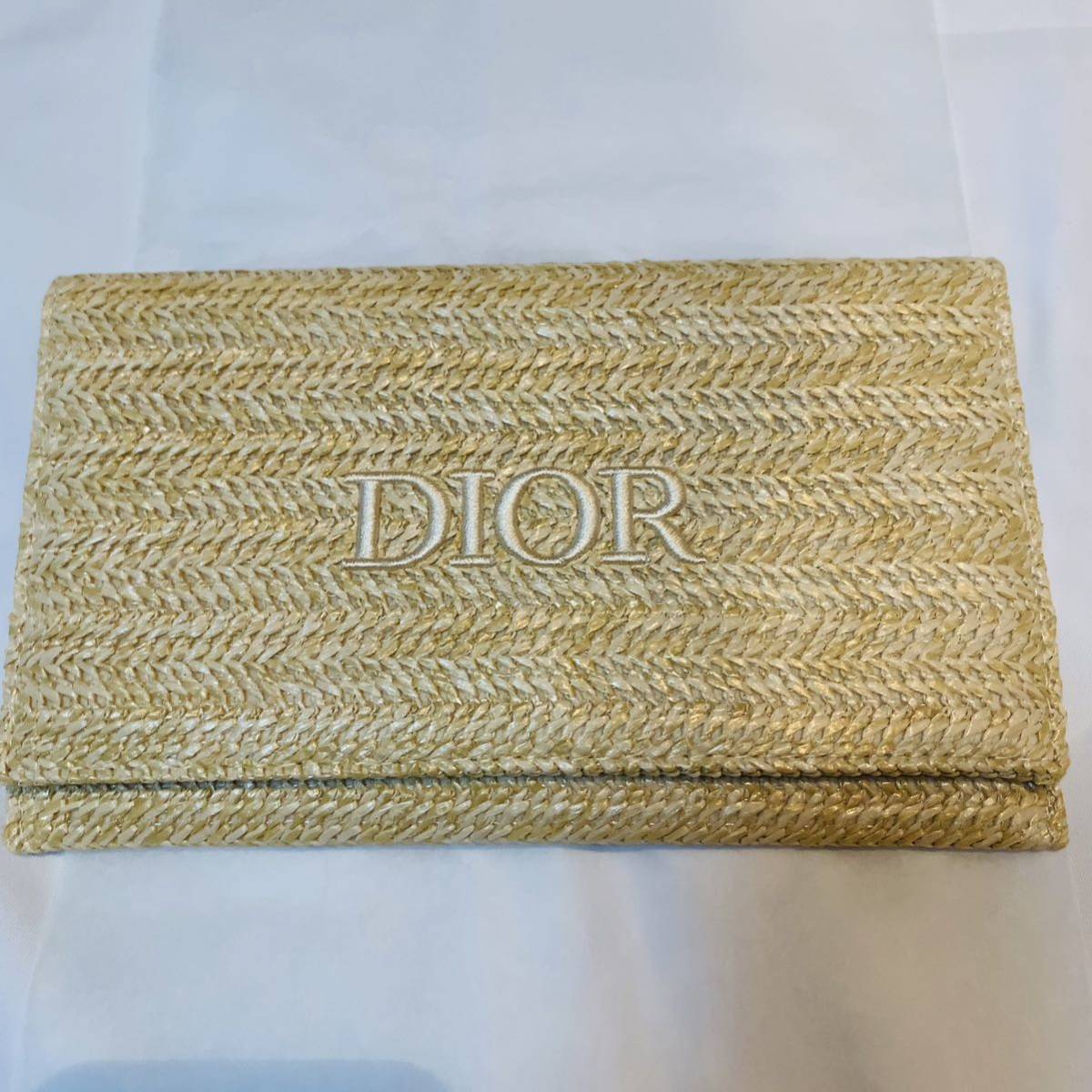 Dior ノベルティ ポーチの値段と価格推移は?|85件の売買データから