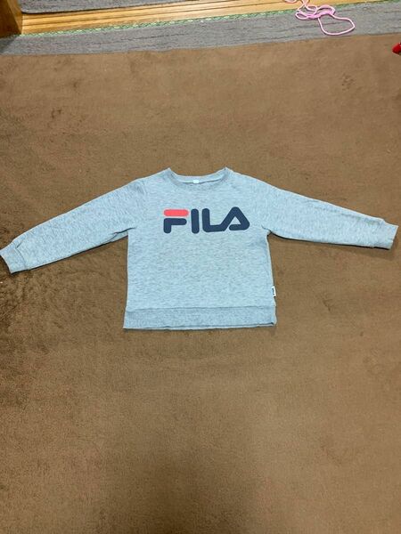 FILA トレーナー　110