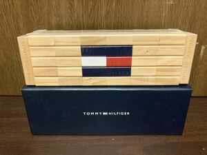 未開封 非売品 TOMMY HILFIGER トミー ヒルフィガー 木製 天然木 積み木 WOOD GAME ノベルティ 企業物 おもちゃ ゲーム