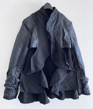 2023 COMME des GARCONS SHIRT 縮絨加工 ポリ縮 フリル 装飾 ジャケット 黒 シャツ _画像5