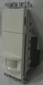 Panasonic/WTK1911Wワイド壁取付熱線センサ付自動スイッチ 1台未使用品R051024