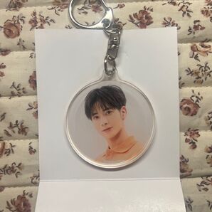 TXT テヒョン アクリルキーリング